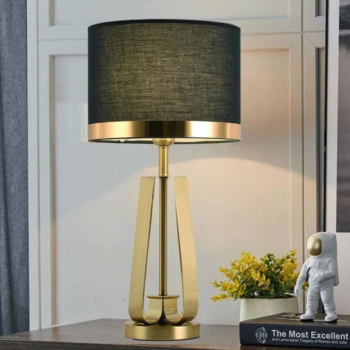 Nordic Modern Living Room Table Lamp Black white Hotel Room Bedroom Study Table Lamp Modern Decoration Model Room Desk Lamp