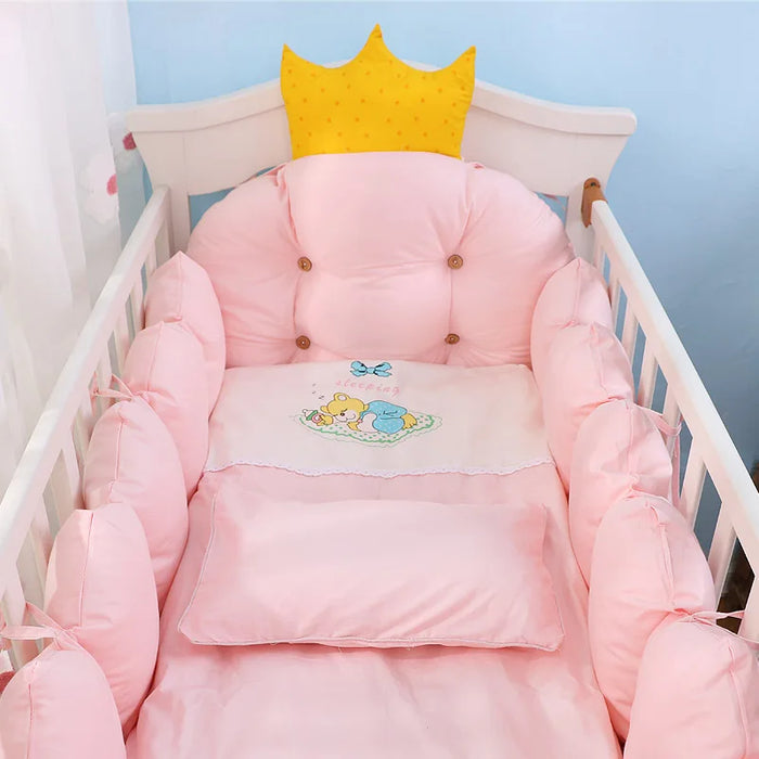 Baby Bedding Set Includes Bumpers+Pillow+Quilt+Mattress Cover Cotton Crib Bed Linen Kit Crown Design Baby Crib Bedding Set