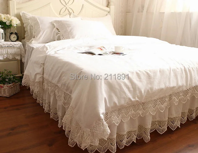 White Bedding Bed Skirt Sets Luxury Hollow Out Lace Egyptian Cotton Duvet Cover Bedspread Pillowcase Solid Color Home Textile