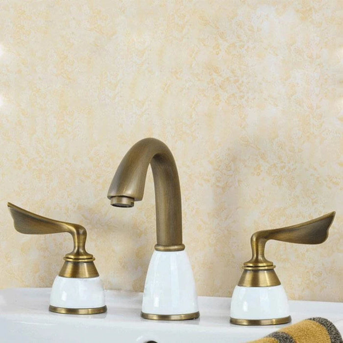 3 piece Set Faucet Bathroom Mixer Deck Mounted Sink Tap 3 Hole Basin Faucet Set Ceramic Copper Faucet Golden Finish Mixer Tap