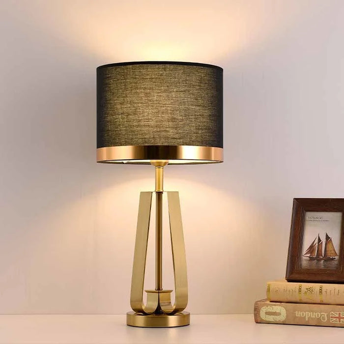 Nordic Modern Living Room Table Lamp Black white Hotel Room Bedroom Study Table Lamp Modern Decoration Model Room Desk Lamp