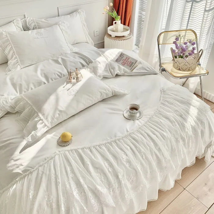 White Duvet Cover with Exquisite Ruffles Elegant Double Layers Lace Fringe Premium Egyptian Cotton Bedding Bed Sheet Pillowshams