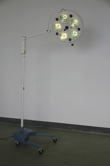 Hospital Vertical Mobile Surgical Operating Theatre Lamp Veterinary Portable Surgical LED Light