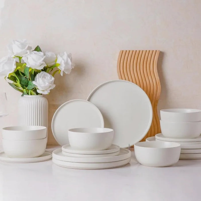 Ceramic Dinnerware Sets of 4, Modern Flat Stoneware Plates and Bowls Sets,Chip and Crack Resistant | Dishwasher & Microwave Safe