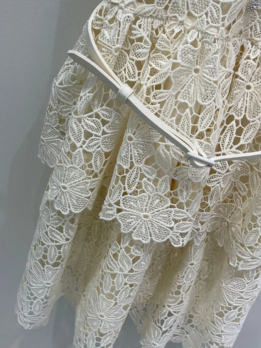 2024 Spring/Summer New Women's Wear White Short Sleeve Lapel Gold Style Lace Crocheted Hollow Cake Dress 0420