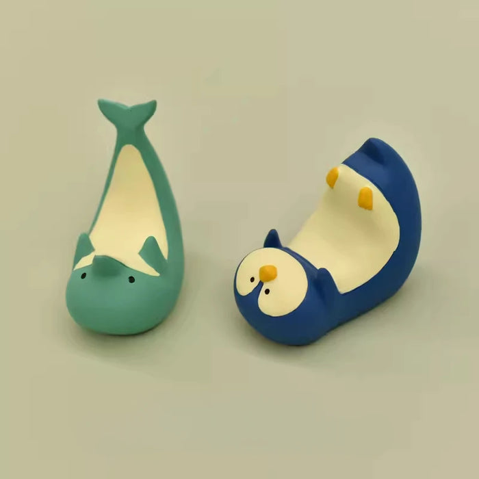 Cartoon Cute Animal Phone Stand Modern Simple Household Creative Desktop Decoration Penguin Dolphin Aquarium Mobile Phone Holder