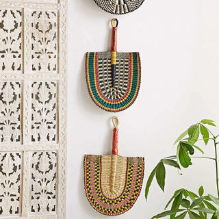Elegant Handwoven Straw Fan Manual Paddle Fan for Wall Art Decorative Accessory Hand-Woven Boho Handheld Fan Dropshipping