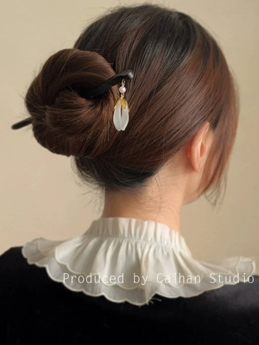 Tulip Girl ~ Flower Tassel Wooden Hairpin New Chinese Antique High Sense Simple Hair Wooden Hairpin on The Back of The Head