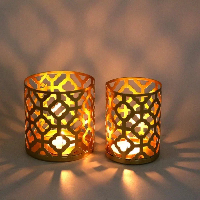 Nordic Gold Candle Holders Geometric Hollowed Out Iron Candlestick Creative Fragrance Candle Cup Home Decoration Table Decor