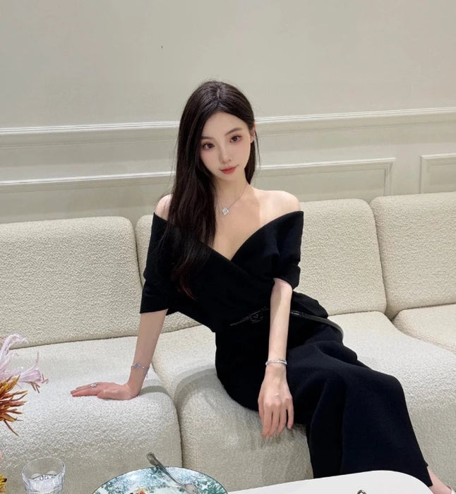 2024 Summer New High Quality Women's Wear Black elegant temperament V-neck hem with slit hem dress 0610