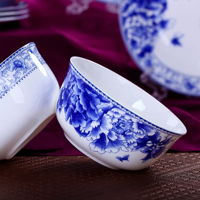 Jingdezhen High-grade Chinese Blue and White  Porcelain Tableware Set Wholesale Ceramic Bowls, Dishes and Spoons Business Gifts