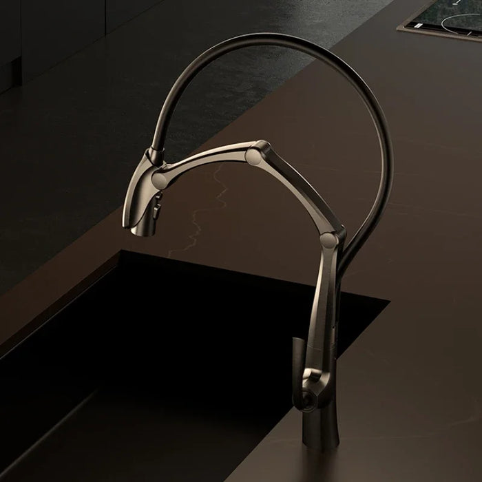 Digital Display Intelligent Pull-Out Kitchen Faucet Cold And Hot Sink Mixer Tap Gunmetal/Brushed Gold/Chrome