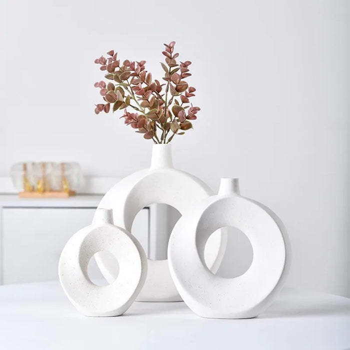 Nordic simple Doughnut Ceramic Vase Desktop Ornaments Living Room Decoration Flower Arrangement Container Flower Pot Vase Gift