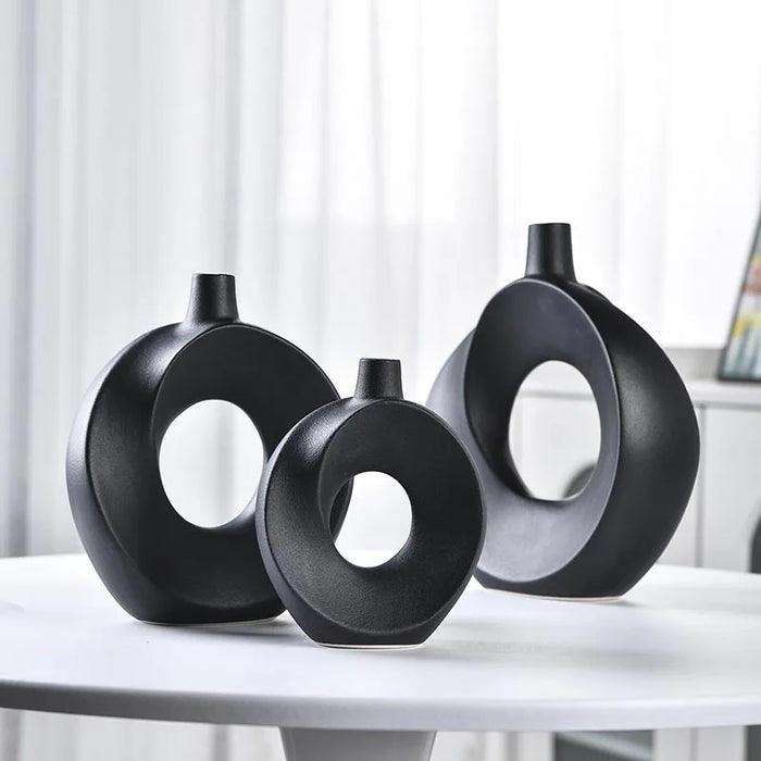 Nordic simple Doughnut Ceramic Vase Desktop Ornaments Living Room Decoration Flower Arrangement Container Flower Pot Vase Gift