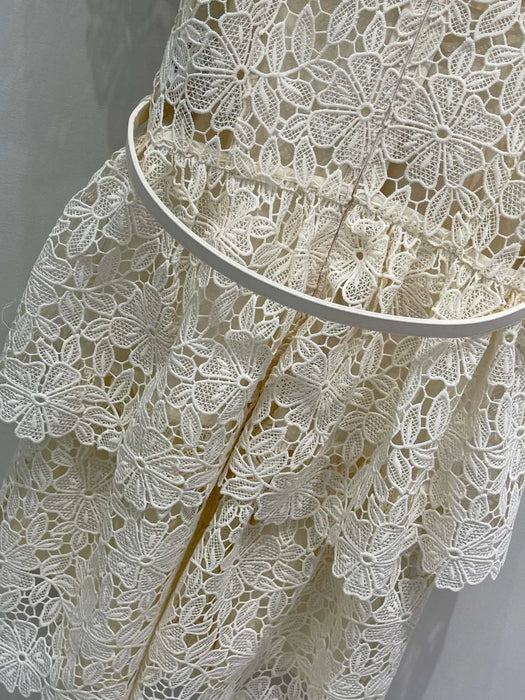 2024 Spring/Summer New Women's Wear White Short Sleeve Lapel Gold Style Lace Crocheted Hollow Cake Dress 0420