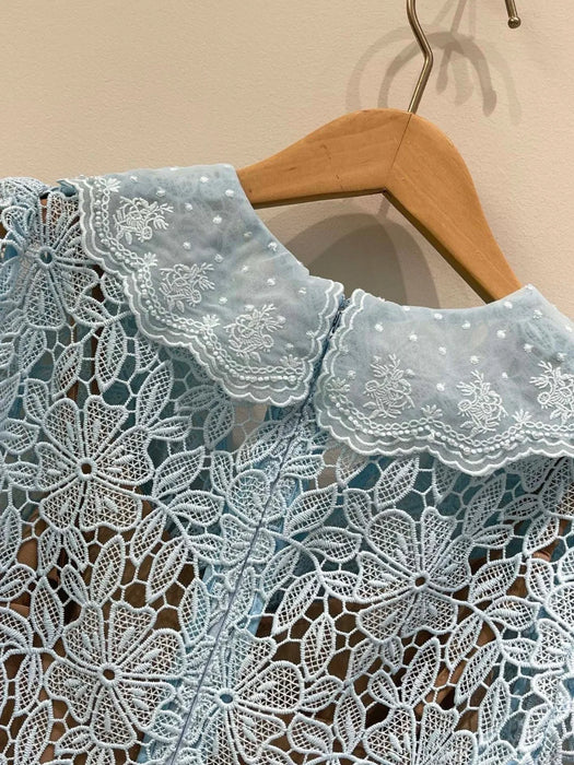 2024 Spring/Summer New Women's Wear Mist Blue Lapel and Waist Tight Sweet Lace Hollow-out Elegant Dress 0424