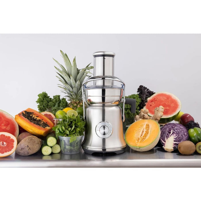 The most popular centrifugal juicer in the bar industry, brushed stainless steel