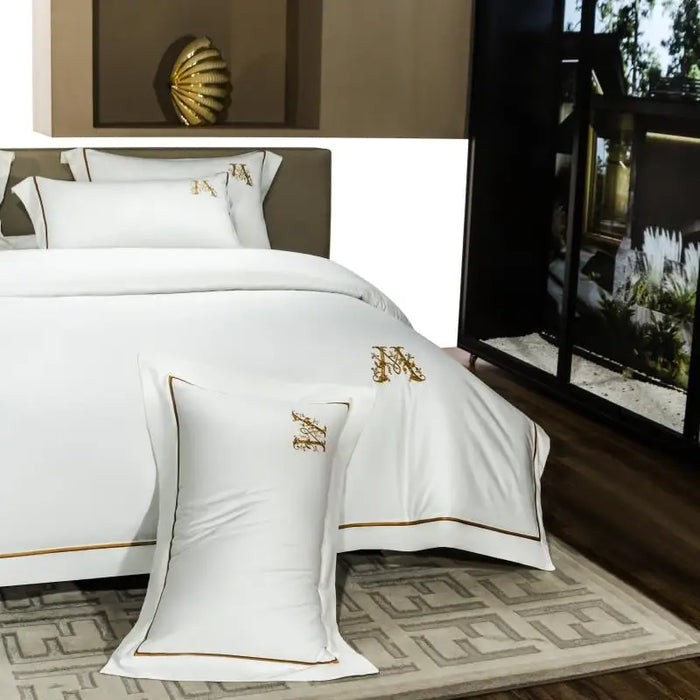 High-end Hotel Bedding Set Luxury Gold Stripe Embroidery White Egyptian Cotton Duvet Cover Bed Sheet Pillowcases Home Textile