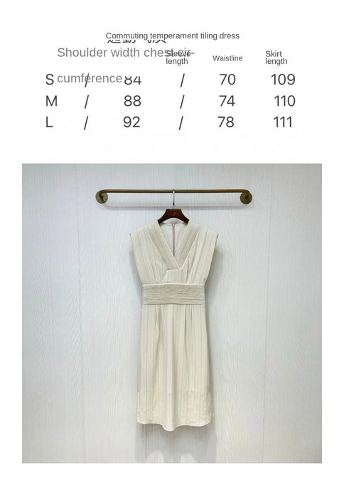 2024 Spring/Summer New Women's Wear Commuter Elegant Simple High-End Stripes Padded Shoulder Cross V-neck Dress 0420