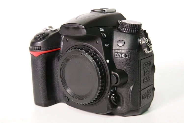 Factory wholesale Used D7000 SLR Camera HD Digital Camera 18-55mm.18-105mm.18-140mm VR Lens