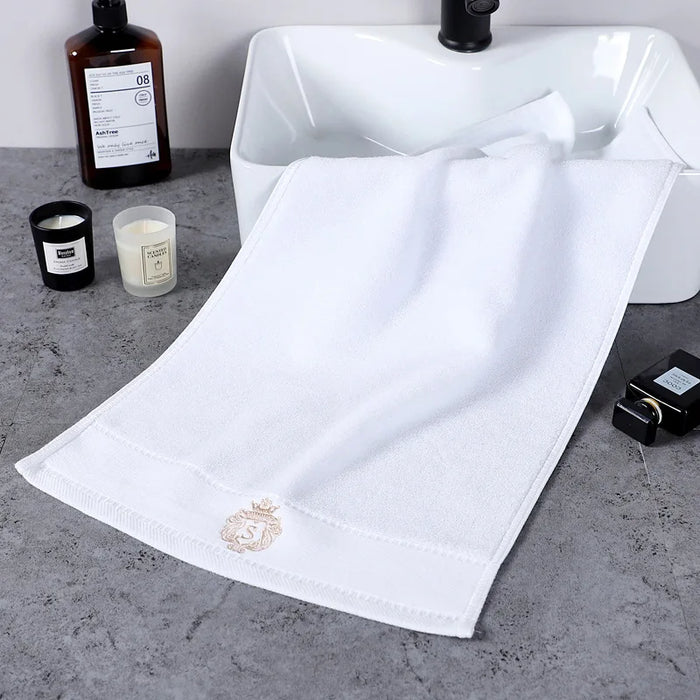 2PCS Set Bathroom White Cotton Towel Set Letter Embroidered 1PCS Hand Towel 33*74cm 1PCS Bath Towel Gift For Men And Women 타월