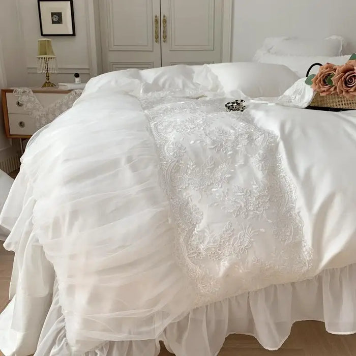 Snow White Romantic Wedding Bedding Set 100% Cotton Lace Embroidery Korean Princess Duvet Cover Bed Sheet Linen Pillowcases