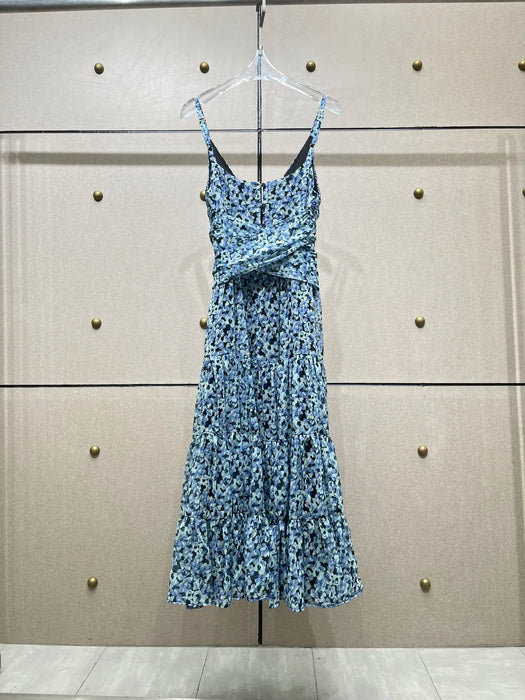 2024 Summer New High Quality Women's Wear Blue jacquard fabric printed pleated large skirt with suspender dress 0527