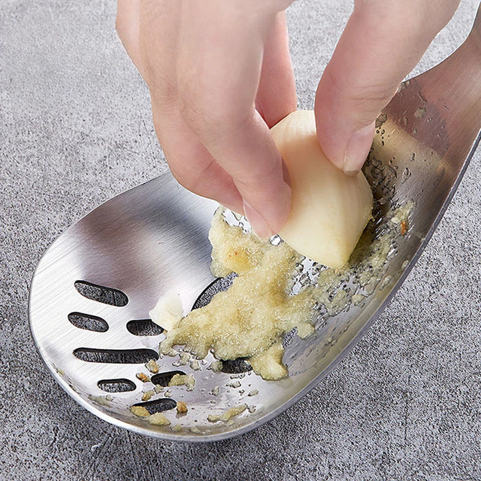 304 Stainless Steel Ginger Grinder Spoon Paste Magic Household Attachment Manual Multi-functional Garlic Grinder Kitchen Tools