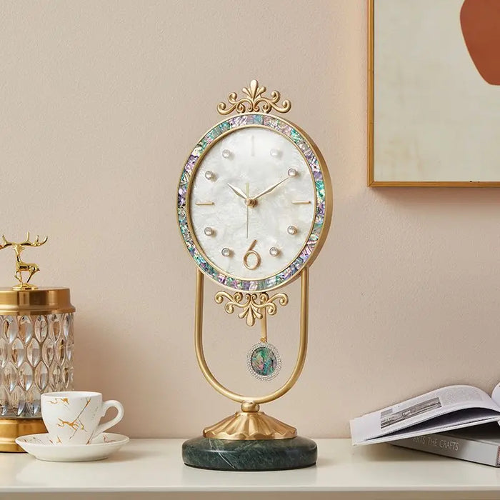 Light Luxury Pure Brass Art Table Clock Modern Simplicity Living Room High-end Mute Clock Decoration Creative Villa Decoration