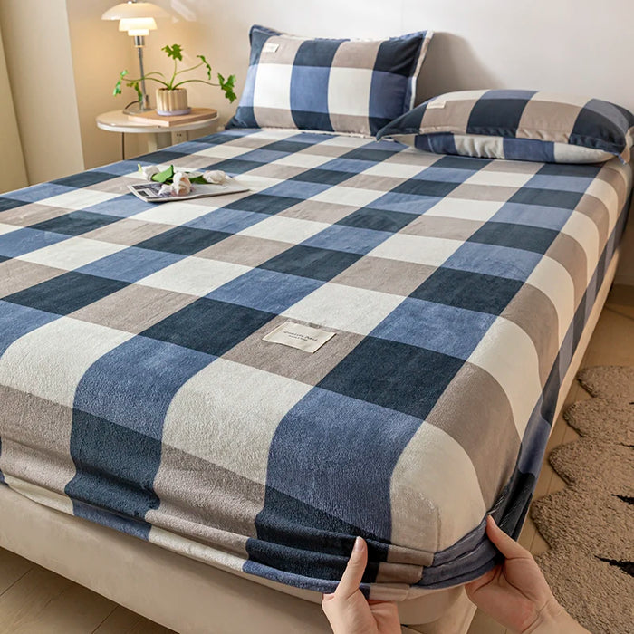 Warm Plush Fitted Sheet Elastic Mattress Cover Velvet Bed Cover Full Set Winter Soft Family Double Bed Bedding 150/160/180x200cm