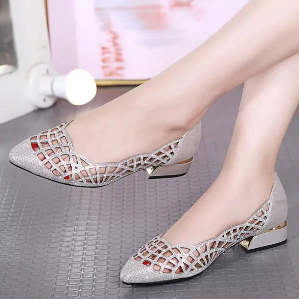 New Fashionable Women flat shoes